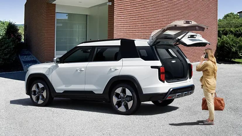 Powered tailgate